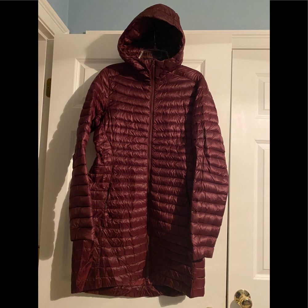 Arc’Teryx Nuri Jacket